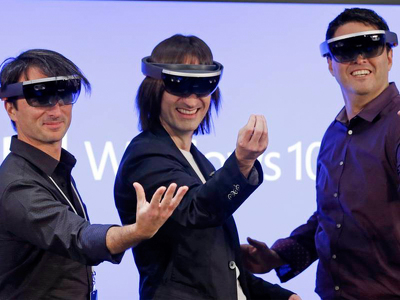VR-очки Microsoft "проживут" до 5,5 часа
