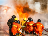 Proteção em ação: Descubra como a brigada de combate a incêndio pode s